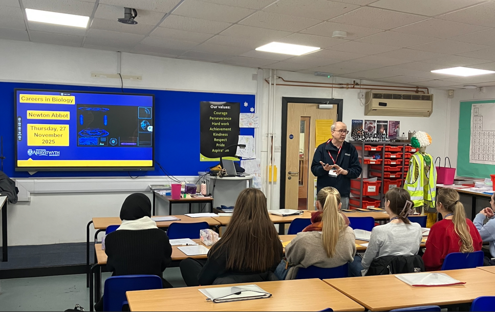🌿 Future Scientists Explore Exciting Careers in Biology
