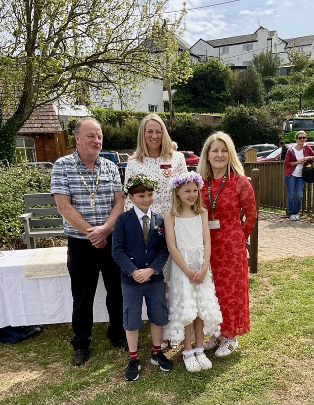 We are Ivy Week - Cockwood Primary May Day Celebration